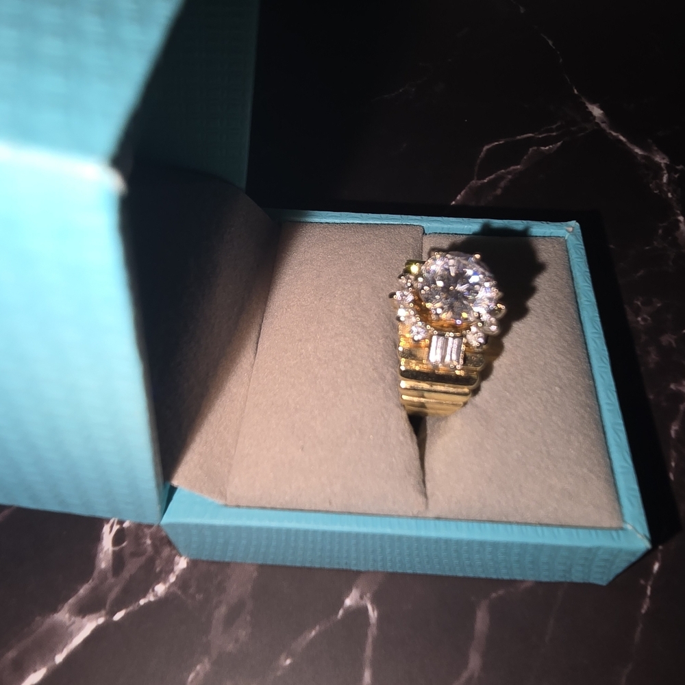 14K Gold CZ Statement Ring Large 3–4 Carat Look Halo Baguette - Picture 6 of 7
